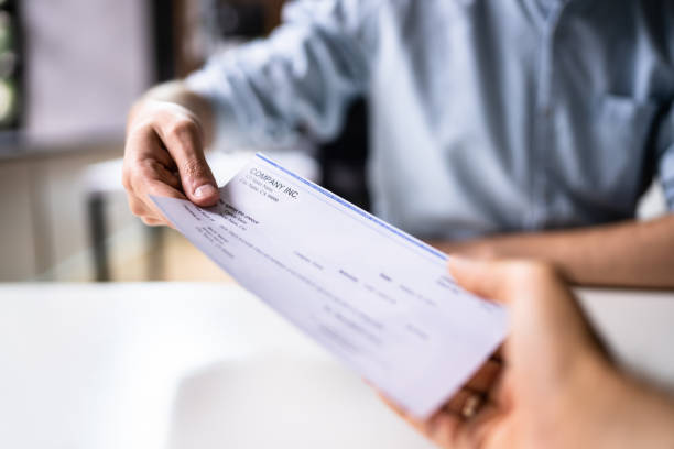 Cheque Bounce lawyer in Delhi: What to Know Before Taking Legal Action